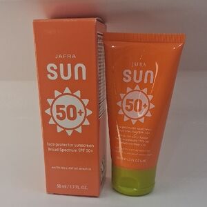 JAFRA Sun SPF 50+ Facial Sunscreen - Orange with Lime Green Cap